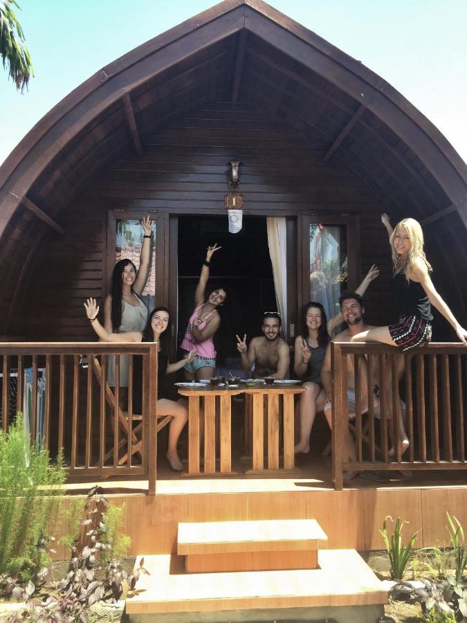 מלון נוסה פנידה Lotus Bungalow מראה חיצוני תמונה